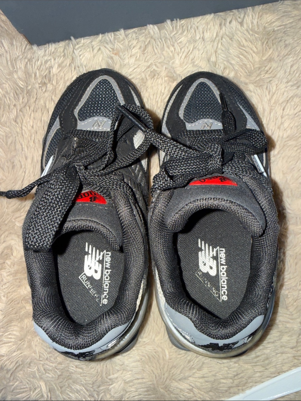 New Balance 9060 Little Kids “Black Castlerock” PC9060BK size 11 11c - Picture 6 of 9